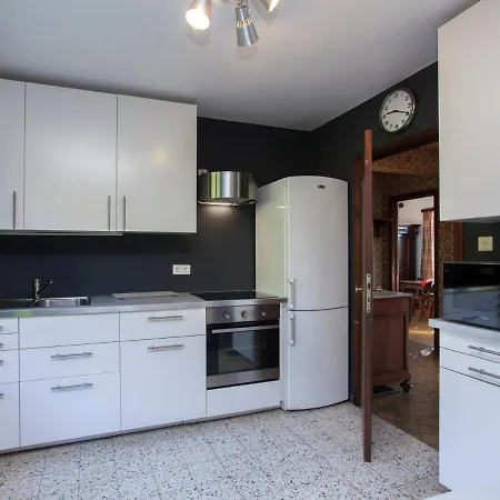 Friendly And Rustic Family With Fireplace * Stavelot