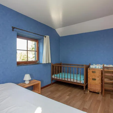 Friendly And Rustic Family With Fireplace Stavelot