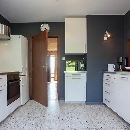 Holiday home Friendly And Rustic Family With Fireplace *