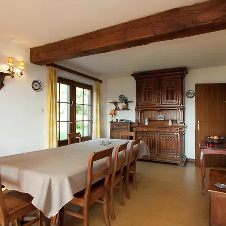 בית נופש Hillside Near Coo Fall סטבלוט